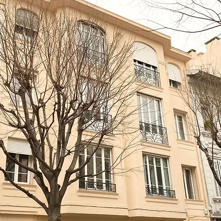 Apartment Peaceful Centre *